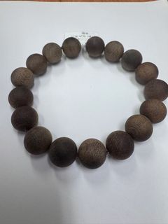 (Category: ) located in . Submitted by luxeauragems (Listing ID 1461004463, Image 1). Description: .
