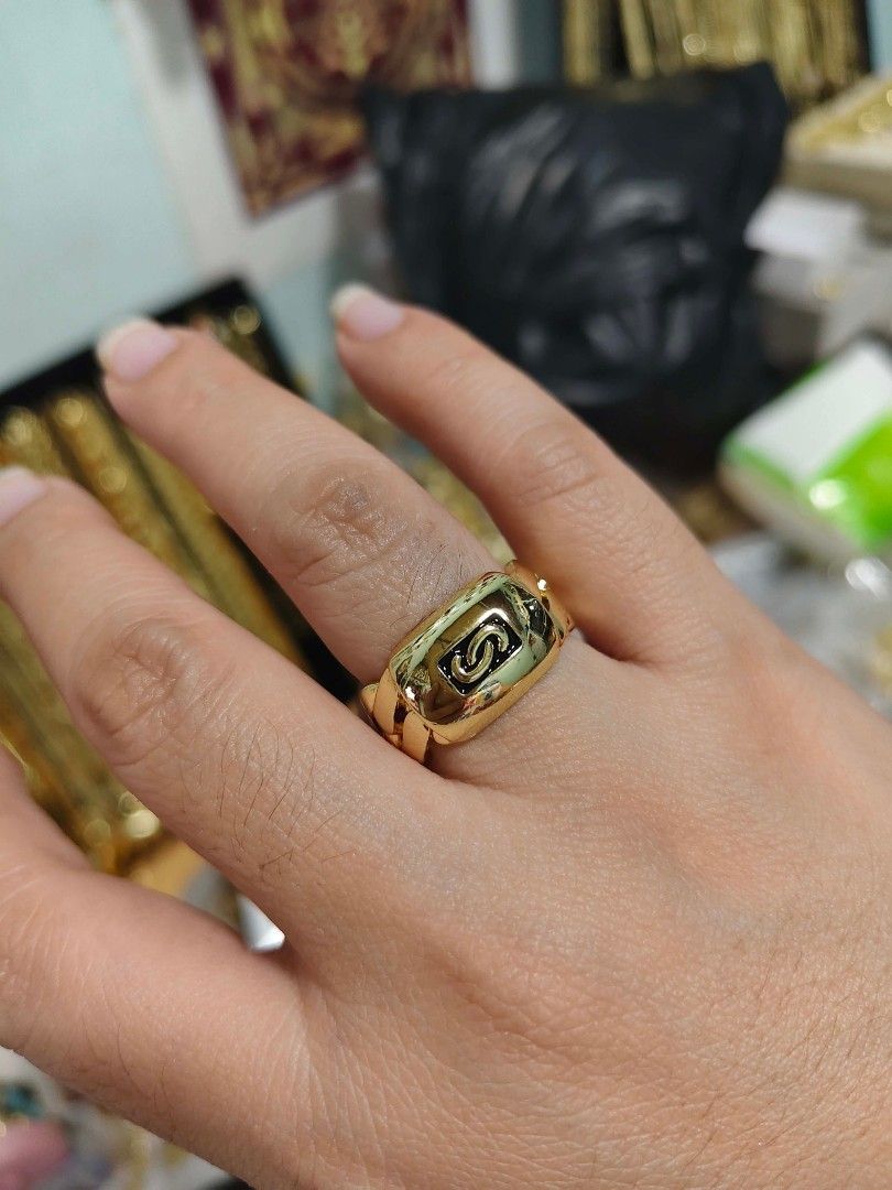 14K Vermeil Gold Monaco Ring (Category: Rings) located in Caloocan City. Submitted by cheskhaionlinestore2.0 (Listing ID 1460957199, Image 2). Description: New Collection 🥰 NEW ARRIVAL‼️ 14k GOLD VERMEIL MON4CO RING SIZE 6,7,8 AVAILABLE PHP ₱1150 ONLY What is Vermeil Gold? 14K Vermiel Gold Gold vermeil (pronounced ver-may) is a high-quality type of gold-plated jewelry defined by a sterling silver base metal, a thick gold layer (at least 2.5 micr