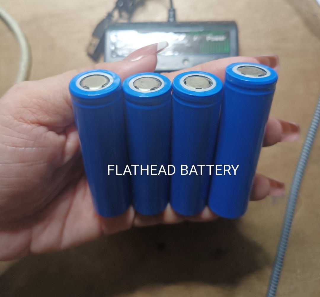 18650 Battery Charger Set (Category: Batteries & Chargers) located in Manila. Submitted by lotty_2489 (Listing ID 1461026380, Image 3). Description: Brandnew GoodQuality Onhand COD GcashPayment #09706504365 Charm.