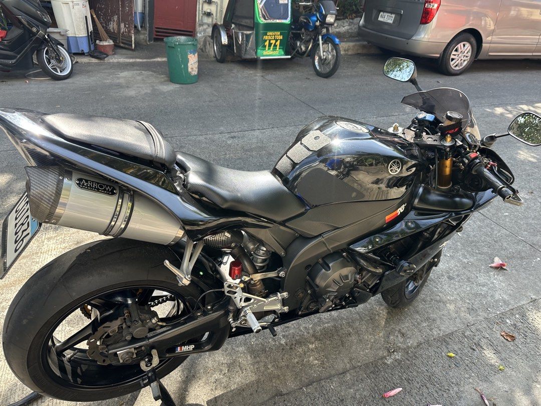 2007 YZF R1 (Category: Motorbikes for Sale) located in Quezon City. Submitted by kayong15 (Listing ID 1460942125, Image 1). Description: 2007 YZF R1 Complete Legal Docs Registered Under my Name Pirelli Super Corsa SC v3 Newly PMS (General) Powder coated mags Original Arrow Muffler New gold chain and sprocket RFS: Quit na sa bike, hindi nagagamit. .