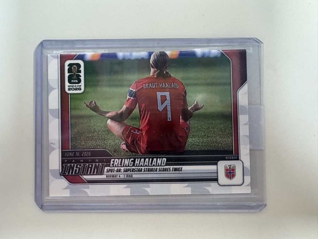 2026世界盃Panini Instant 賀蘭 夏蘭特 夏撚 限3459張 足球卡 挪威隊 Fifa World Cup Erling Haaland 曼城 多蒙特 Manchester City Dortmund （分類：原色卡片）位於 Hong Kong。 由 yocardandtoys 提交（商品編號 1460996404，圖片 1）。簡介： 2026世界盃Panini Instant 賀蘭 夏蘭特 夏撚 限3459張 足球卡 挪威隊 Fifa World Cup Erling Haaland 曼城 多蒙特 Manchester City Dortmund 平日18:45-19:15太子至尖沙咀站 19:30後葵興站 六日15:00-19:30 葵興 19:30後葵興至太子站交收 平郵+$3。