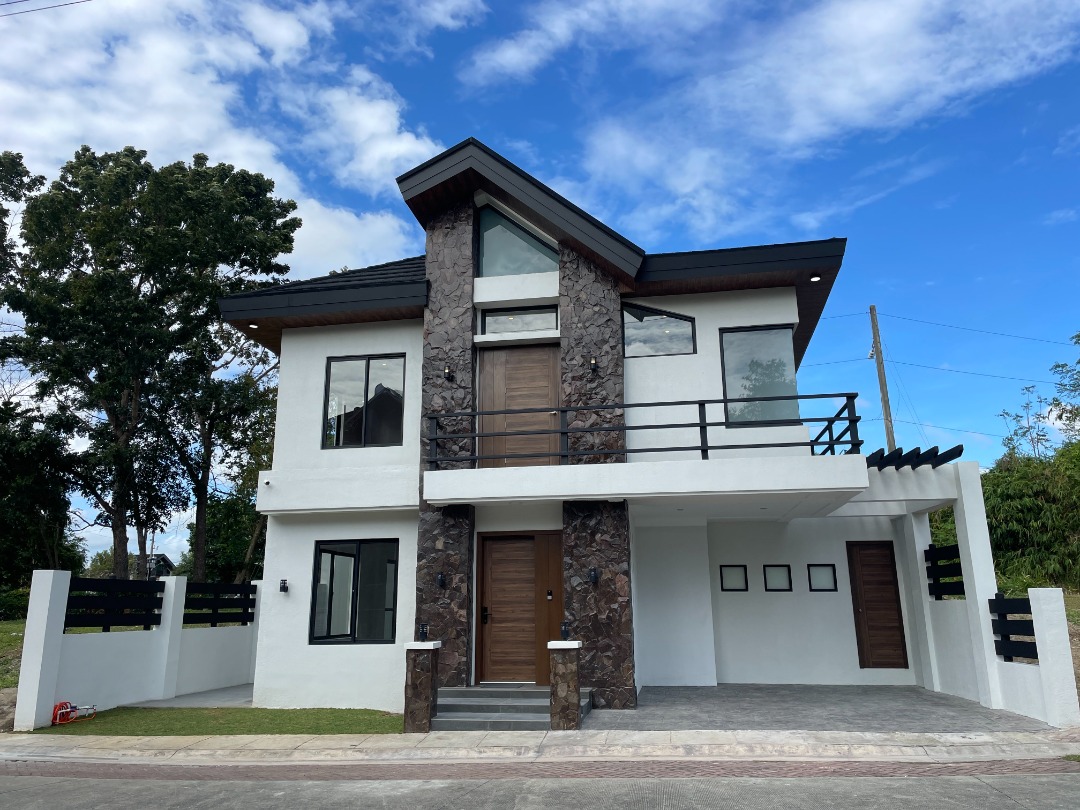 (Category: ) located in . Submitted by liveinthesouthph (Listing ID 1461032937, Image 1). Description: .
