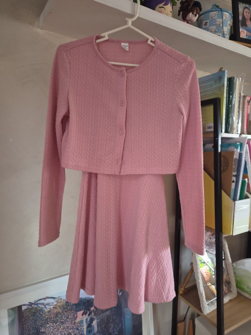 2 pc Dress (Category: Babies & Kids Fashion) located in Bulacan. Submitted by iamolivia_p (Listing ID 1460991201, Image 3). Description: Ages 8-11 years old.