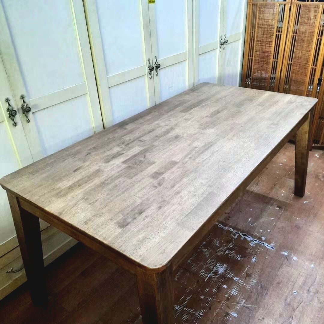 2nd hand long solid wood table 6-8 seater | heavy-duty (Category: Tables & Sets) located in Paranaque City. Submitted by 2ndcharmfurniture (Listing ID 1460990734, Image 2). Description: 💳 𝐌𝐨𝐝𝐞 𝐨𝐟 𝐏𝐚𝐲𝐦𝐞𝐧𝐭 ✅ QR Ph Credit Card (Visa/MC) ️️✅️ QR Ph SP@yL@ter (Sh0pee) ✅️ GCash ✅ BDO Bank Transfer ✅ BPI Bank Transfer 📍 𝙋𝙖𝙮𝙢𝙚𝙣𝙩 𝙞𝙨 𝙢𝙖𝙙𝙚 𝙪𝙥𝙤𝙣 𝙥𝙞𝙘𝙠-𝙪𝙥 𝙛𝙧𝙤𝙢 𝙪𝙨..