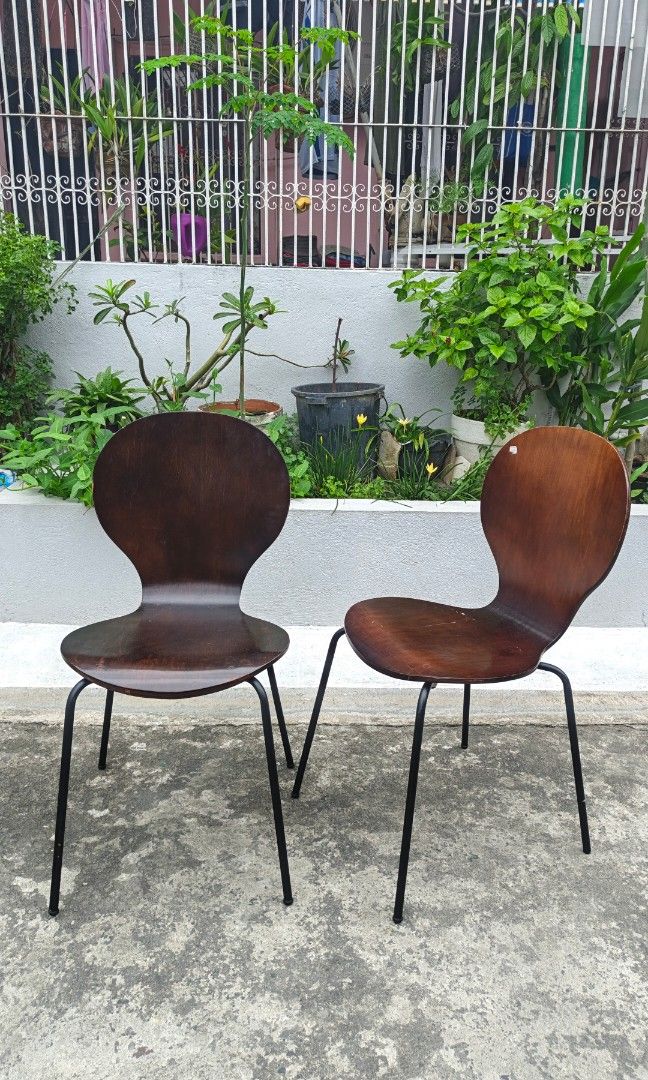 2pc chair (Category: Chairs) located in Manila. Submitted by tonyhawk0592 (Listing ID 1460991930, Image 1). Description: .