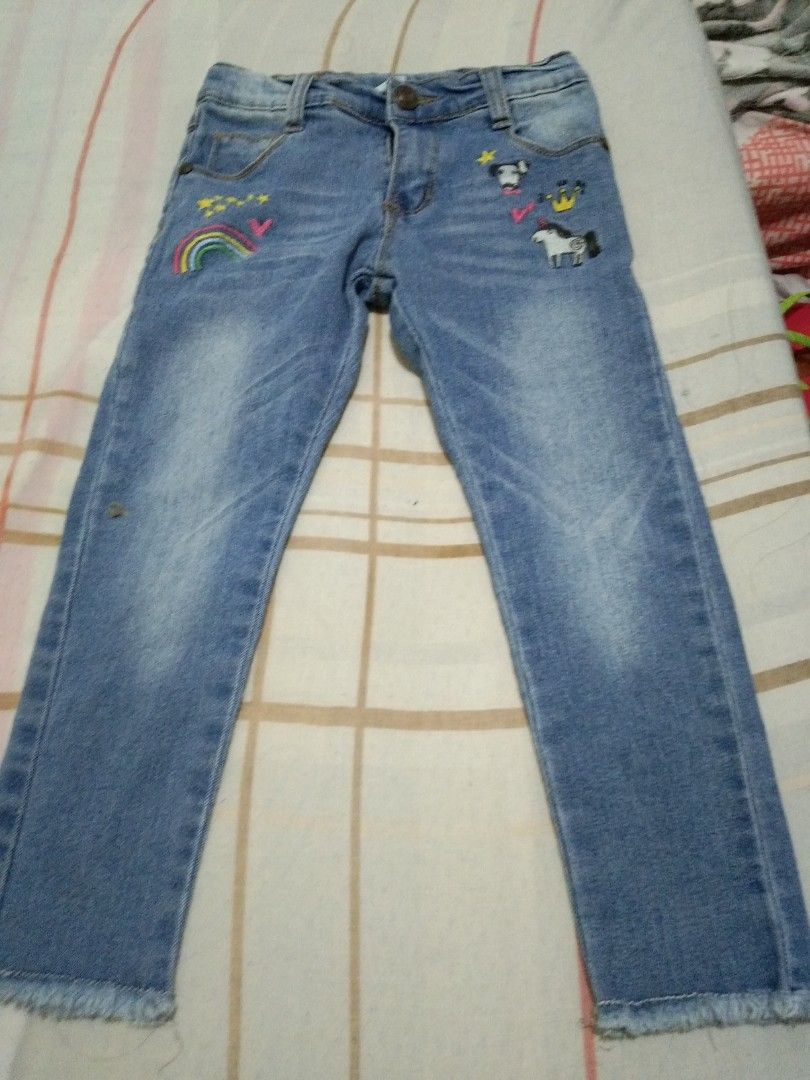3tsize just jeans embroidered design (Category: Babies & Kids Fashion) located in Quezon City. Submitted by eidorableshop (Listing ID 1461082586, Image 2). Description: .