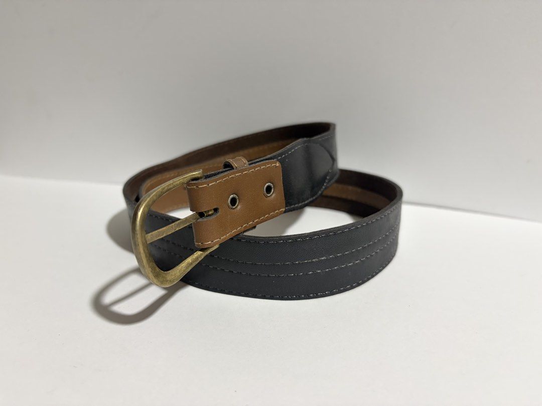 8. Brown Leather Belt 47 (Category: Belts) located in Quezon City. Submitted by wagwagan_ukay_blues (Listing ID 1461042347, Image 3). Description: from Japan in good condition Please expect signs of usage hole size -27” x30” width -1.1” overall -33”.