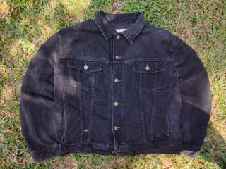 (Category: ) located in . Submitted by thriftlang_nimiles (Listing ID 1460937816, Image 1). Description: .