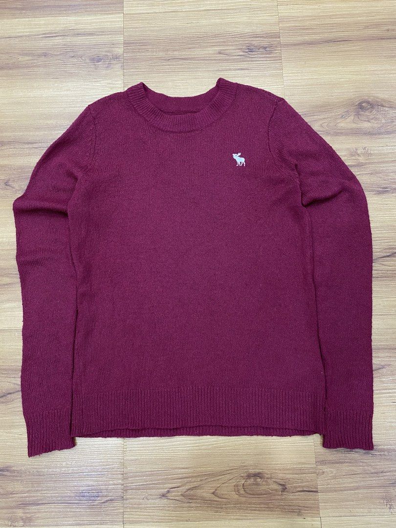 Abercrombie & Fitch Knitted Sweater (Category: Longsleeves) located in Cavite. Submitted by six_thrift.ph (Listing ID 1461092306, Image 1). Description: 16x24 No flaws 500 + sf Dasmariñas, Cavite.