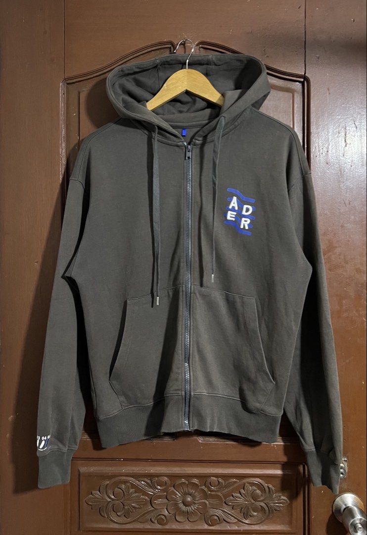Ader Hoodie (Category: Coats, Jackets and Outerwear) located in Manila. Submitted by thriftpoint99 (Listing ID 1461076194, Image 1). Description: 22.5x26 No issue Good condition.