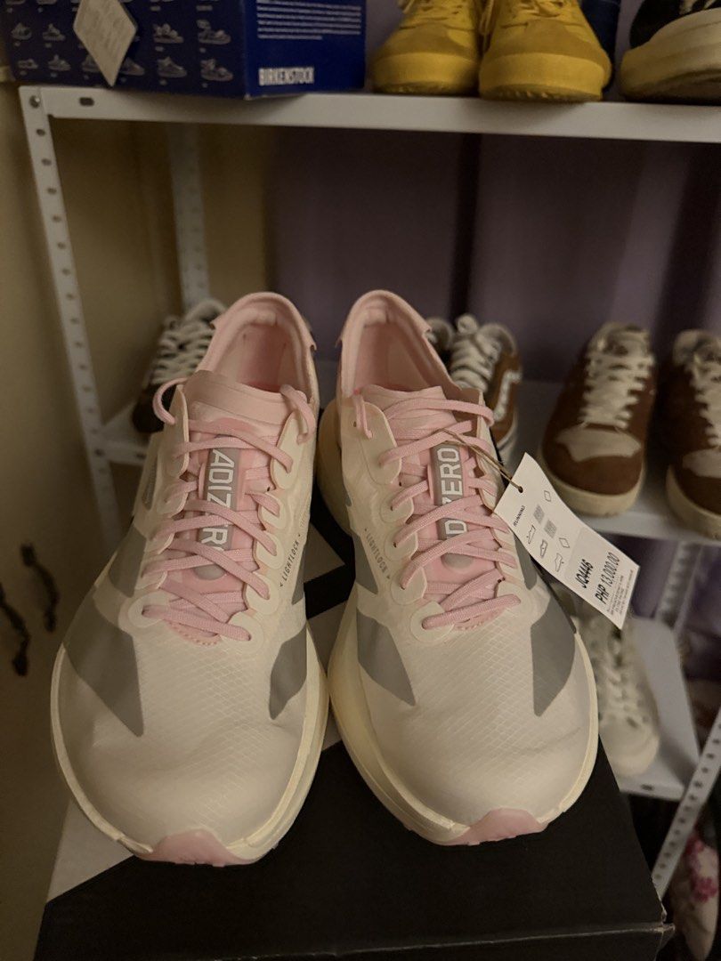 Adidas Adios Pro 4 “Cherry Blossom” (Category: Sneakers) located in Angeles City. Submitted by cozy.kickzz (Listing ID 1461087412, Image 2). Description: Adidas Adios Pro 4 “Cherry Blossom” Size 9 to 9.5 mens Price:10,850 (bought it for 13k) Brandnew With box dm me 📍Angeles City Pampanga.