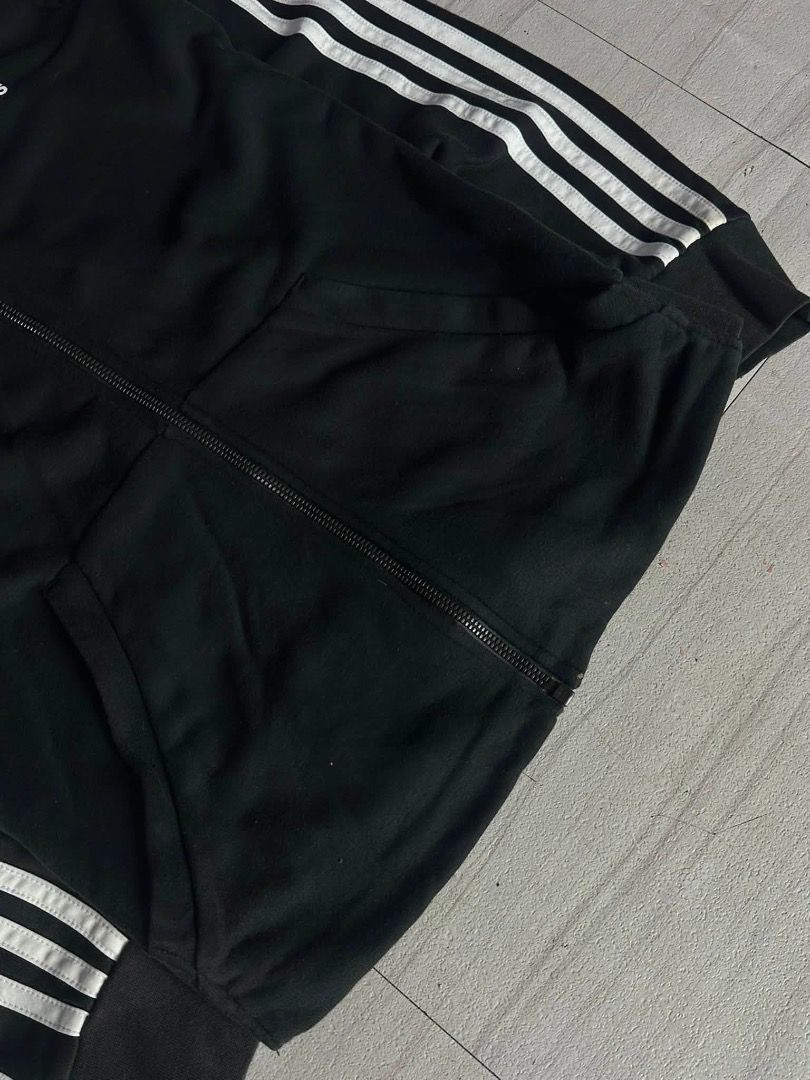 Adidas black full-zip hoodie (Category: Hoodies) located in Manila. Submitted by nb_thriftshop (Listing ID 1461061934, Image 3). Description: full zip adi 25 length 17 width medium no issue need wash .