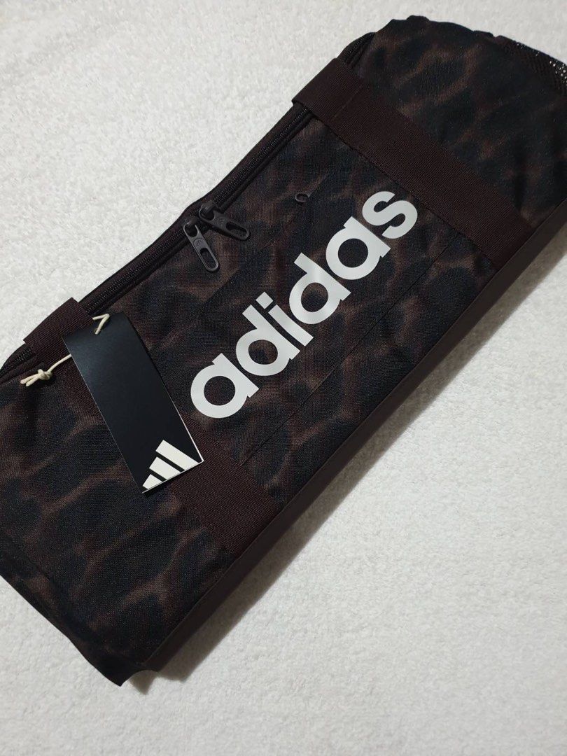Adidas Lifestyle Graphic Duffel Bag S (Category: Cross-body Bags) located in Las Pinas. Submitted by epitome.mnl (Listing ID 1461037113, Image 1). Description: 💎Brand New with tag 💎Adidas 💎Size S, 24L, 23x44cm 💎SRP 1600 💎All items 100% original 📌MOP GCASH or BDO 📌SF Shouldered by the buyer 📌Lalamove/Grab (via sched) 📌Flash / Gogo Express Provincial 80-240 📌Meetups: Las Pinas/Alabang/Laguna via schedule.