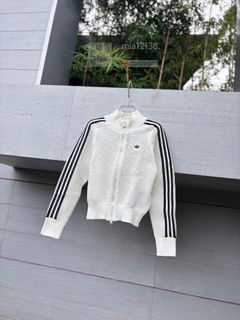 （分類：）位於 。 由 mia12138. 提交（商品編號 1460981143，圖片 1）。簡介： 。