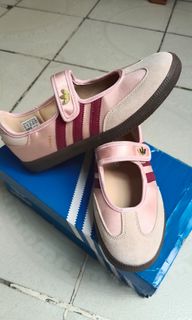 (Kategori: ) berada di . Dikirim oleh d3w1chichi (ID iklan 1460969466, Gambar 1). Deskripsi: .