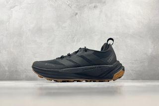 (Category: ) located in . Submitted by shoes_shop. (Listing ID 1461080486, Image 1). Description: .