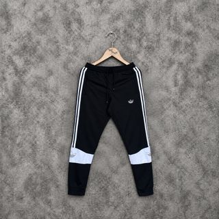 (Category: ) located in . Submitted by kentripthrift (Listing ID 1461042963, Image 1). Description: .