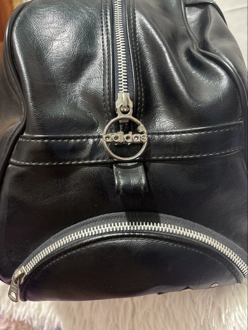 Adidas Vintage Bag 2 (Category: Briefcases) located in Tagum. Submitted by zerkinbrylethrift (Listing ID 1460859486, Image 2). Description: .