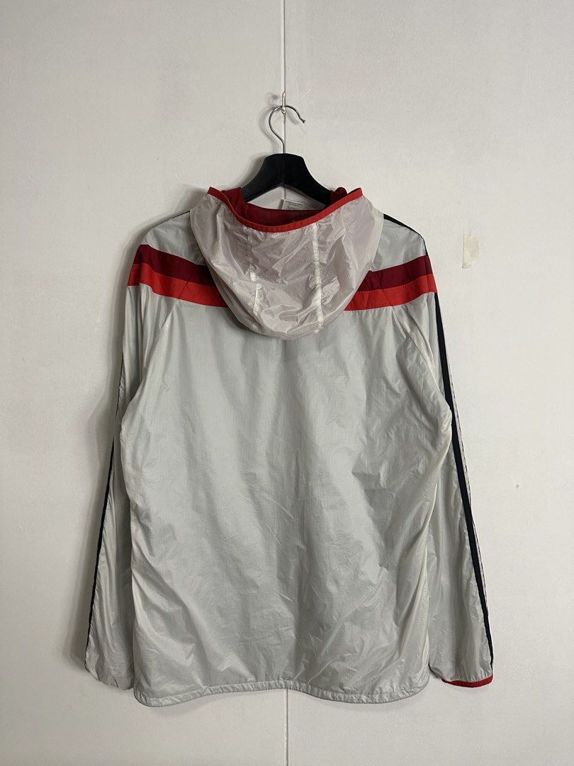 Adidas Windbreaker (Category: Coats, Jackets and Outerwear) located in Las Pinas. Submitted by archimedes.joaquin (Listing ID 1461033925, Image 2). Description: excellent condition - 9.5/10 color rate - sz large 22 width 27 length - no issue authentic.