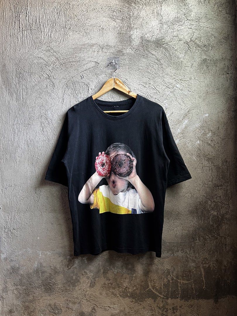 ADLV DONUT KID (Category: Tshirts & Polo Shirts ) located in Cagayan de Oro. Submitted by rewornthriftph (Listing ID 1460922221, Image 1). Description: width: 21 length: 27.5 medium | FITS also on small Color rate: 9/10 Issue: MINIMAL HAIRLINES ON BACK PRINTS In VERY GOOD Condition See details and reference on slides Payment Methods: GCASH/JNT PLS MANAGE YOUR EXPECTATIONS. THRIFT ITEMS, NO CANCELLATION ₱400.