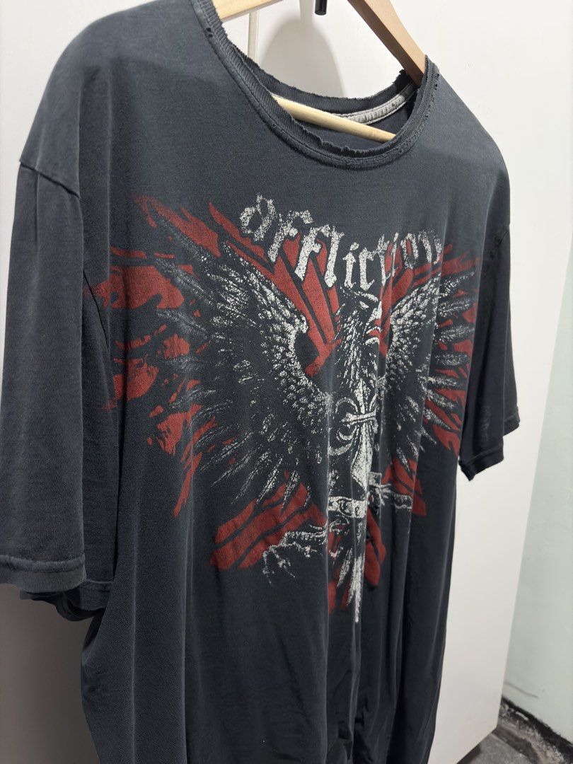 AFFLICTION Y2K GRAIL (Category: Tshirts & Polo Shirts ) located in Binan City. Submitted by micosarchive (Listing ID 1461008251, Image 1). Description: holes in armpit .