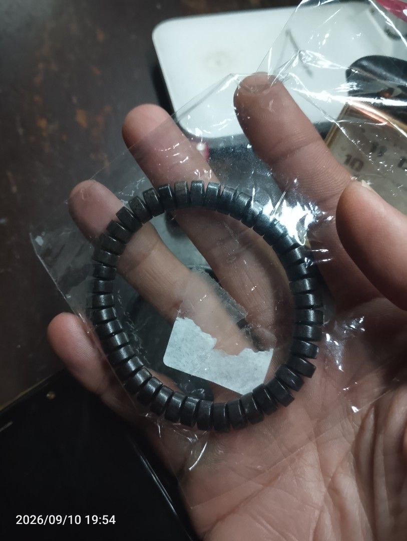 Agarwood Beads (Category: Bracelets) located in Paranaque City. Submitted by hizonrj_g (Listing ID 1461115197, Image 1). Description: Agarwood Traditional Bead Bracelet Aromatic Fragrantful *you may click the 🔗 below mailing & delivery to place an order*.