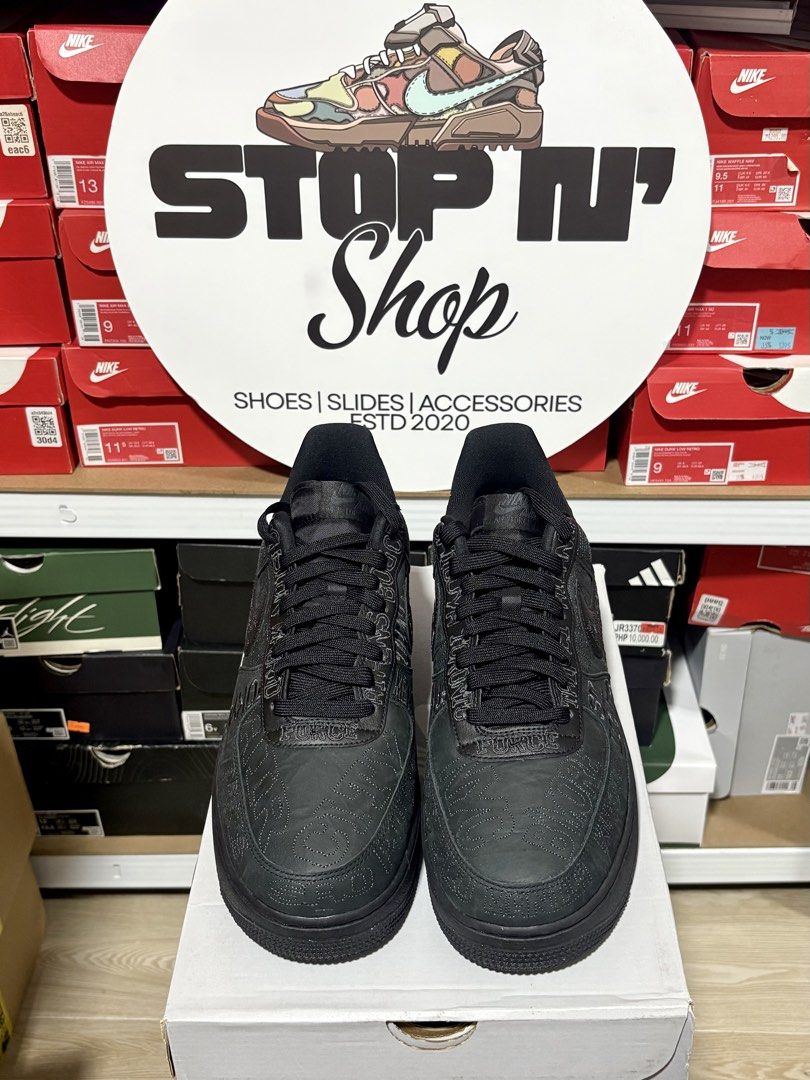 AIR FORCE 1 LOW 'WORLD TOUR - BLACK' (Category: Sneakers) located in Makati City. Submitted by ilovestopnshop20 (Listing ID 1460958320, Image 2). Description: NEW ARRIVALS ⚡️ I N S T O C K 🚨 AIR FORCE 1 LOW 'WORLD TOUR - BLACK' Size Available: 9.5/10.5/12 US Men ✅NOW: ₱3,995 ❌SRP: ₱6,995 ON HAND & READY TO SHIP! 📍LOCATION: BRGY KARUHATAN, VALENZUELA CITY MOP • GCASH, BDO, BPI MOD • Lalamove, J&T Express, GOGO XPRESS, LBC COD or COP ALL ITEMS AR