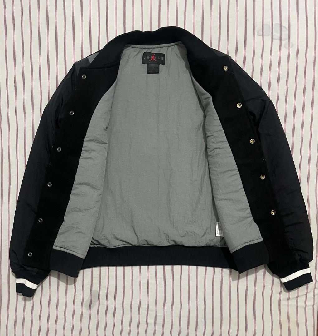 Air Jordan Sport DNA Varsity Jacket (Category: Coats, Jackets and Outerwear) located in Bacolod City. Submitted by abkicks_apparel (Listing ID 1461091441, Image 3). Description: Authentic Original As New Condition Bought Brand New No Hidden Issues W21.5 L26 .