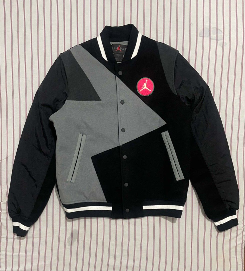 Air Jordan Sport DNA Varsity Jacket (Category: Coats, Jackets and Outerwear) located in Bacolod City. Submitted by abkicks_apparel (Listing ID 1461091441, Image 1). Description: Authentic Original As New Condition Bought Brand New No Hidden Issues W21.5 L26 .