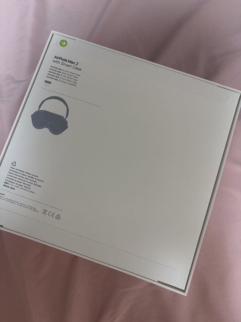 Airpods Max 2 (Category: Headphones & Headsets) located in Puerto Princesa. Submitted by she_ravanes (Listing ID 1460931745, Image 2). Description: .
