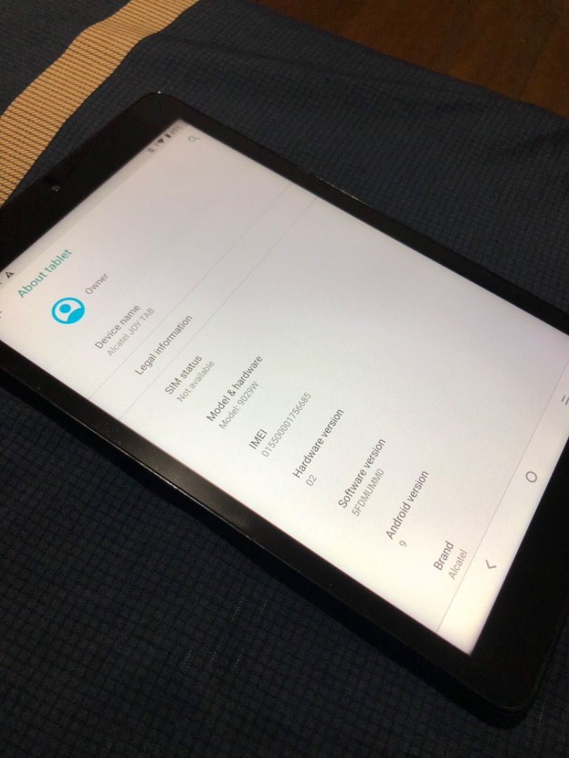 ALCATEL TABLET (Category: Android) located in Quezon City. Submitted by rav_rav_ (Listing ID 1461072483, Image 2). Description: ALCATEL TABLET COLOR: black ISSUE/CONDITION: little dirt inside the screen but doesn't affect the performance (all working) LOCATION: quezon city MOP: gcash/maya MOD: lalamove.