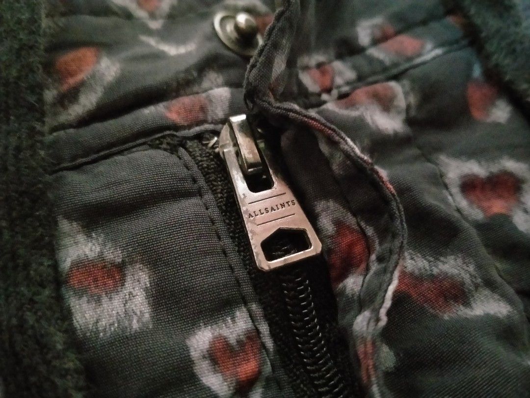 ALLSAINTS ROMANTIK SWIM SHORT (Category: Shorts) located in Cabuyao City. Submitted by Bike_Clothing10 (Listing ID 1460953283, Image 3). Description: READ FIRST.. FOR SALE: ALLSAINTS ROMANTIK SWIM SHORT Excellent Condition Small onvTag Small to M Fit ACTUAL DIMES: 31-32 x 15.5 inches Legit PRICE: 1K Free Shipping (J&T) PICK UP OR SHIPPING ONLY LOC: Cabuyao Laguna -NO COD/COP- PM FOR INQUIRIES... -Thanks-.