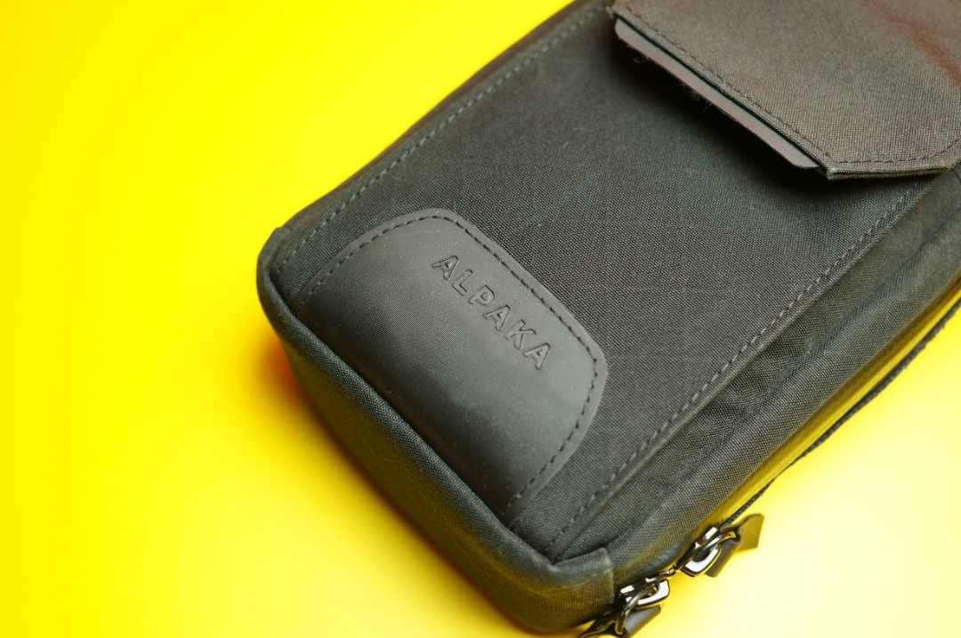 ALPAKA Modular Sling V2 – Axogrid 300D (Category: Sling Bags) located in Baguio. Submitted by duenell.027 (Listing ID 1460933734, Image 1). Description: ALPAKA Modular Sling V2 – Axogrid 300D • Good condition • Fully functional • Clean and well-maintained • Minimal signs of use • Test all you want upon meet-up Features: • Axiom 300D fabric – durable and water-resistant • Modular design – maraming options para i-customize ang setup • Compact pero 