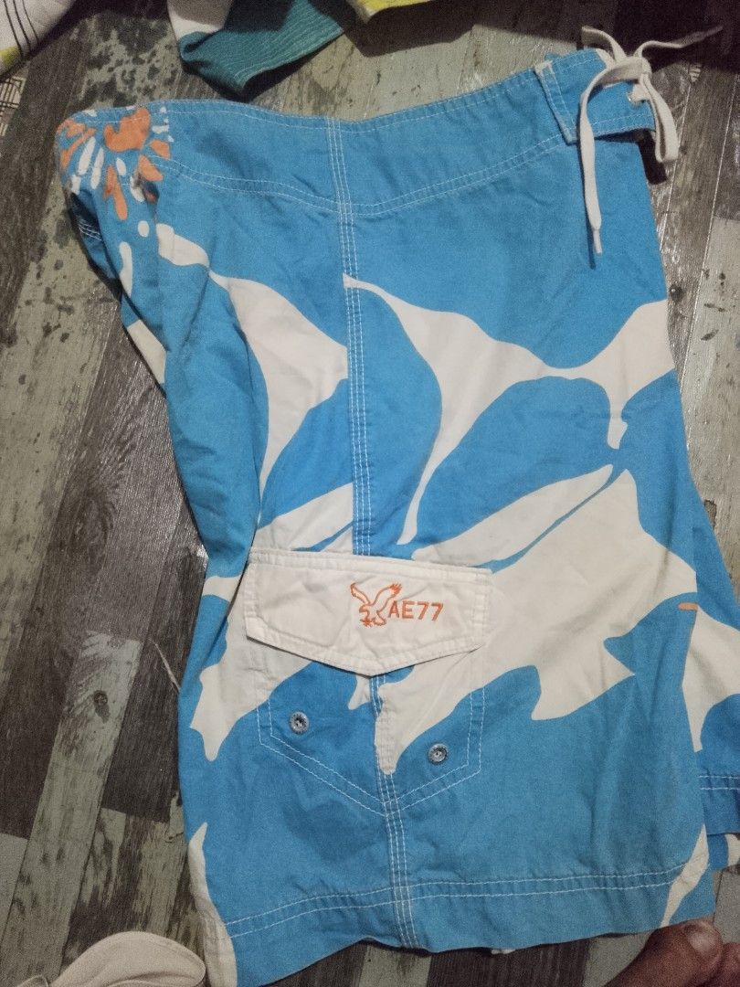 American Eagle Outfitters Board Shorts Size 30 (Category: Shorts) located in Quezon City. Submitted by theoneshop1 (Listing ID 1461069824, Image 1). Description: - Brand: American Eagle Outfitters - Color: Blue and white pattern - Features: Back pocket with button closure, adjustable drawstring waist - Ideal for: Swimming, beach, casual wear.