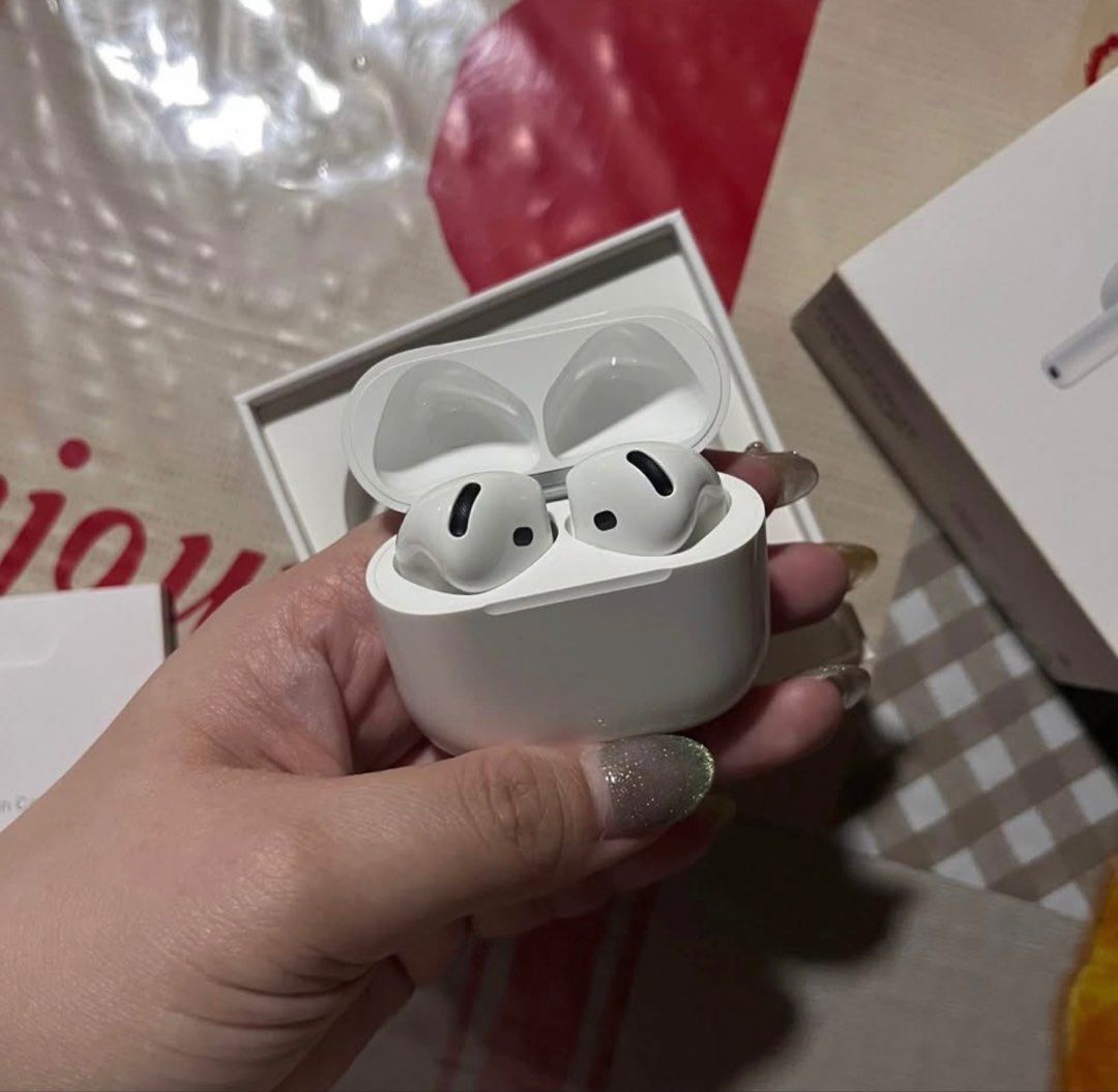 APPLE AIRPODS 4 WITH ACTIVE NOISE CANCELLATION (Category: Earphones) located in Quezon City. Submitted by shoheiwifeu (Listing ID 1461026014, Image 2). Description: - WITHOUT BOX - GOOD CONDITION - WORKING PROPERLY - SMOOTH NO SCRATCHES - SDD : GRAB / LALAMOVE - DELIVERY : GGX.