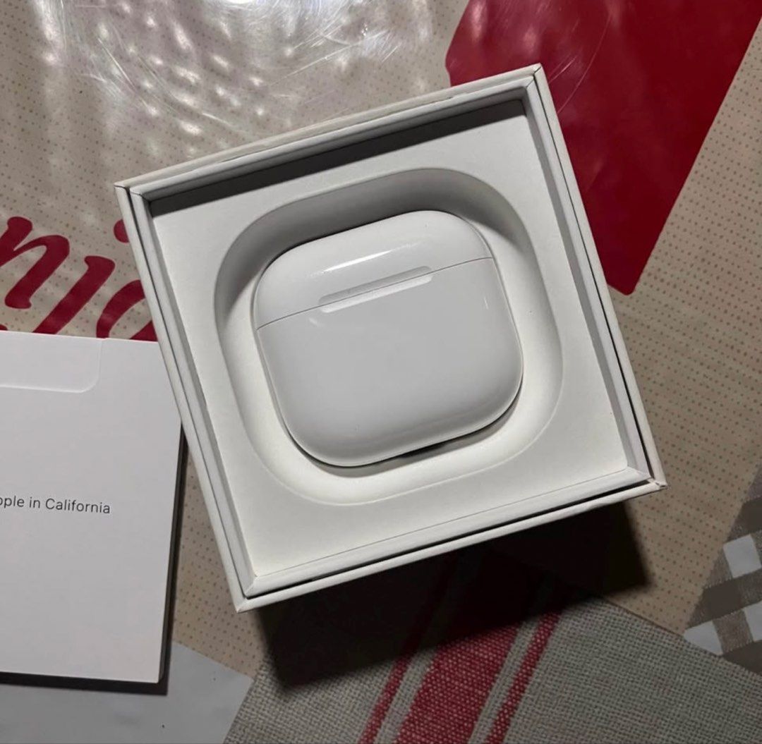 APPLE AIRPODS 4 WITH ACTIVE NOISE CANCELLATION (Category: Earphones) located in Quezon City. Submitted by shoheiwifeu (Listing ID 1461026014, Image 1). Description: - WITHOUT BOX - GOOD CONDITION - WORKING PROPERLY - SMOOTH NO SCRATCHES - SDD : GRAB / LALAMOVE - DELIVERY : GGX.
