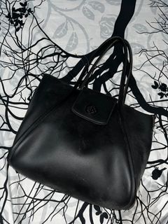 (Category: ) located in . Submitted by izzy2shop (Listing ID 1461113305, Image 1). Description: .