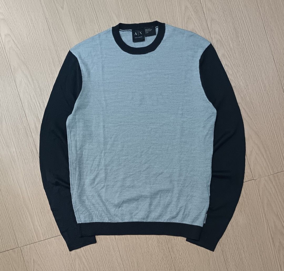 ARMANI EXCHANGE TWO TONE SWEATER (Category: Activewear) located in Cavite. Submitted by marcuz.lifestyle (Listing ID 1460924001, Image 2). Description: WIDTH:19 LENGTH:25 VERRYGOOD CONDITION NO ISSUE COLOR RATE:9.5/10 MOP:GCASH DELIVERY COURIER:JNT LOCATION:IMUS CAVITE.