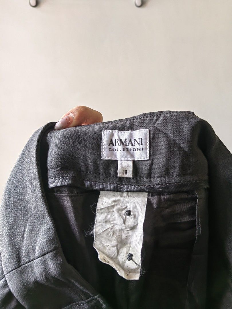 Armani Gray Trousers (S) (Category: Other Bottoms) located in Baguio. Submitted by kacijom (Listing ID 1461053965, Image 3). Description: 👖₱450 •Armani Gray Trousers •Size S, 13"x36" •Condition Excellent Used Condition (10/10).