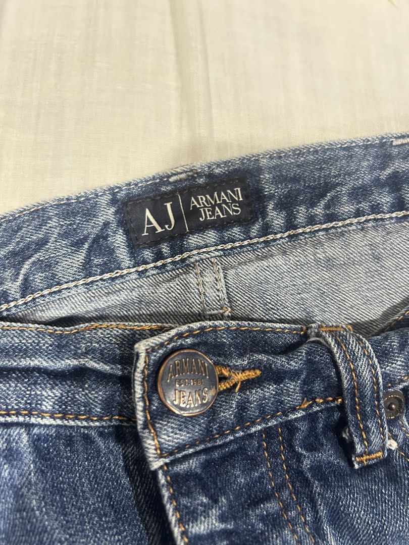 armani jeans straight pants (Category: Other Bottoms) located in Antipolo. Submitted by giaciers (Listing ID 1461056820, Image 3). Description: so cute! size 26-27 .