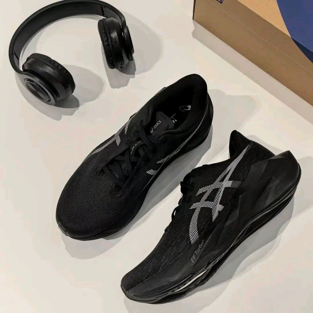 ASICS NOVABLAST 6 Black (Category: Other Sports Equipment and Supplies) located in Manila. Submitted by puretiger_a2ce98 (Listing ID 1460990172, Image 2). Description: ASICS NOVABLAST 6 Black Available size Women's Euro 36 37 38 39 40 Available size Men's 40 41 42 43 44 45 46.