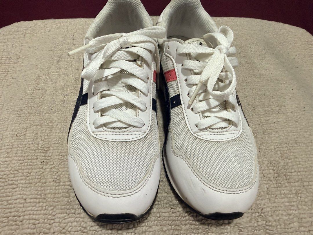Asics White Sneakers Size 6 (Category: Sneakers) located in Batangas. Submitted by cathevans (Listing ID 1460976187, Image 2). Description: - White Asics sneakers - Size: 23.5cm - Breathable mesh upper - Navy and pink stripe accents - White laces - Pink Asics logo on the heel.