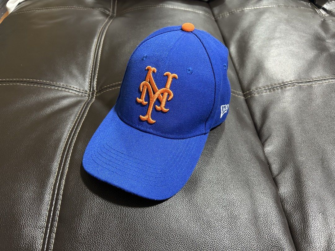 Assorted Caps - MLB Mets, Quantas Airways, Gripen, Lamborghini, etc. ersey (Category: Caps & Hats) located in Manila. Submitted by soccerpro92293 (Listing ID 1460923628, Image 2). Description: MLB Mets - ₱650 New Jersey - SOLD Qantas Airways - SOLD Gripen (Gray) - ₱400 Petron Lamborghini- SOLD Take all - ₱1,500.