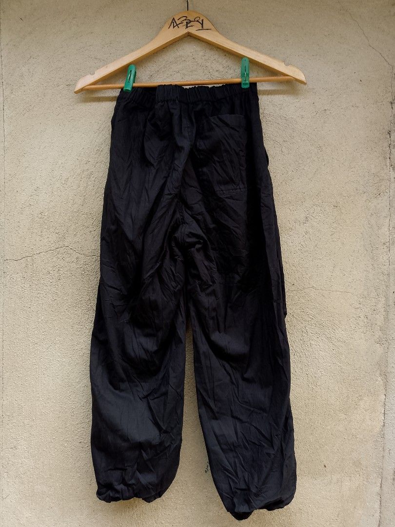 AUTHENTIC! " UNIQLO (warm lined pants) KIDDOS " (Category: Babies & Kids Fashion) located in Danao, Cebu. Submitted by azaiahnere02 (Listing ID 1461102963, Image 3). Description: details are in first photo ‎measurements through tape measure ‎pm/dm for other details,issues or transactions ‎negotiable! 👊😁.