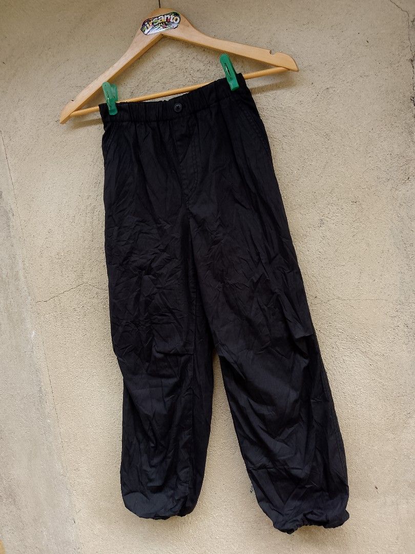 AUTHENTIC! " UNIQLO (warm lined pants) KIDDOS " (Category: Babies & Kids Fashion) located in Danao, Cebu. Submitted by azaiahnere02 (Listing ID 1461102963, Image 2). Description: details are in first photo ‎measurements through tape measure ‎pm/dm for other details,issues or transactions ‎negotiable! 👊😁.