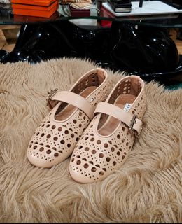 (Category: ) located in . Submitted by designerlaneph (Listing ID 1461057343, Image 1). Description: .