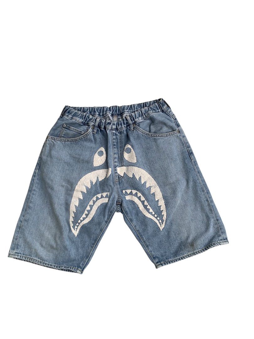 Authentic bape wgm shark shorts (Category: Shorts) located in Lipa City. Submitted by inglowetrust (Listing ID 1461062447, Image 1). Description: Waist: 33 Length:20 Width:19 Leg open: 10.