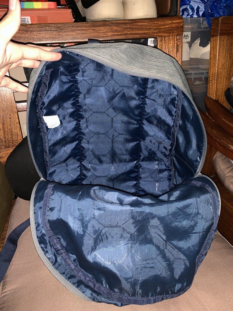 Authentic Hawk Backpack Grey and Navy Blue (Category: Backpacks) located in Manila. Submitted by uwisa (Listing ID 1460959116, Image 3). Description: •price is negotiable •only been used 5 times •DM for more inquiries •RFS: Decluttering, not being used anymore •mode of payment: gcash, BPI •payment first before delivery .