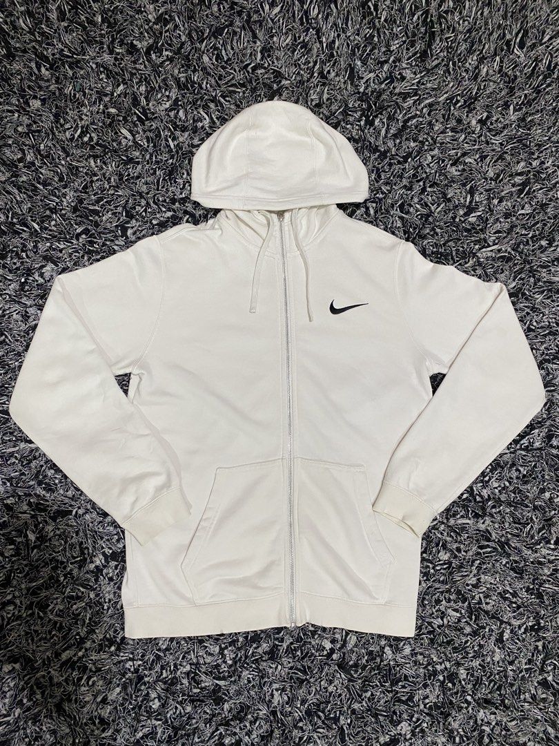 Authentic Nike White Zip-Up Hoodie Size M (Category: Hoodies) located in Baguio. Submitted by arenzu (Listing ID 1461073860, Image 1). Description: - Authentic - White Nike zip-up hoodie - Size M - Classic embroidered Nike swoosh on chest - Two front pockets - Drawstring hood.