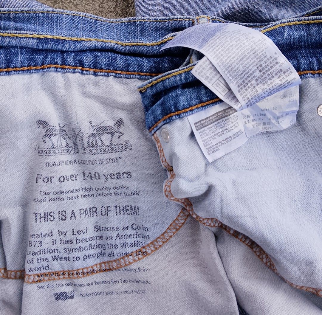 Authentic/Legit Levis 514 Denim Pants (Category: Jeans) located in Manila. Submitted by gowicollection28 (Listing ID 1461029518, Image 3). Description: Waist: 34 Length: 42.